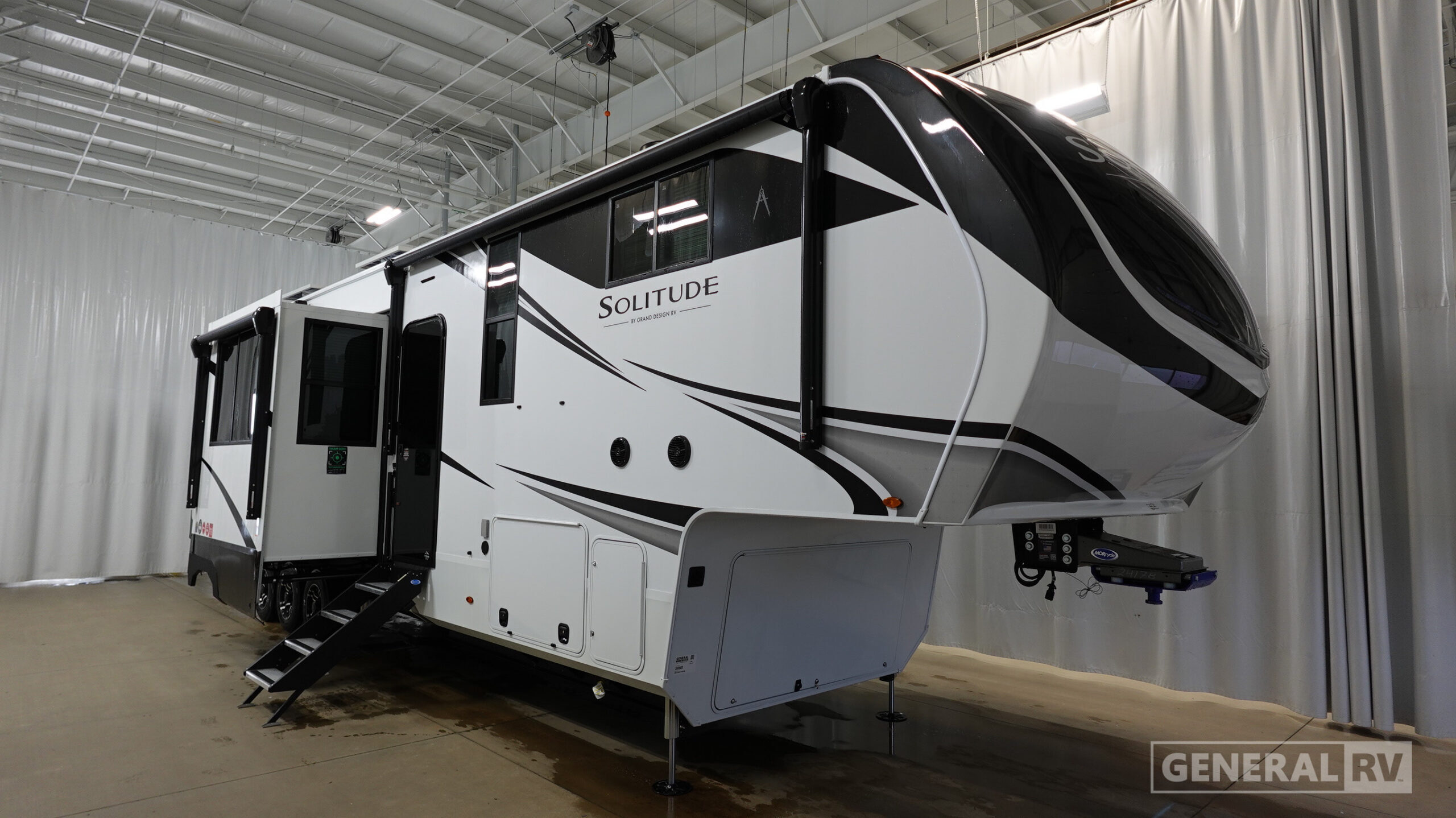 2026 Grand Design SOLITUDE 414LJMJ RV
