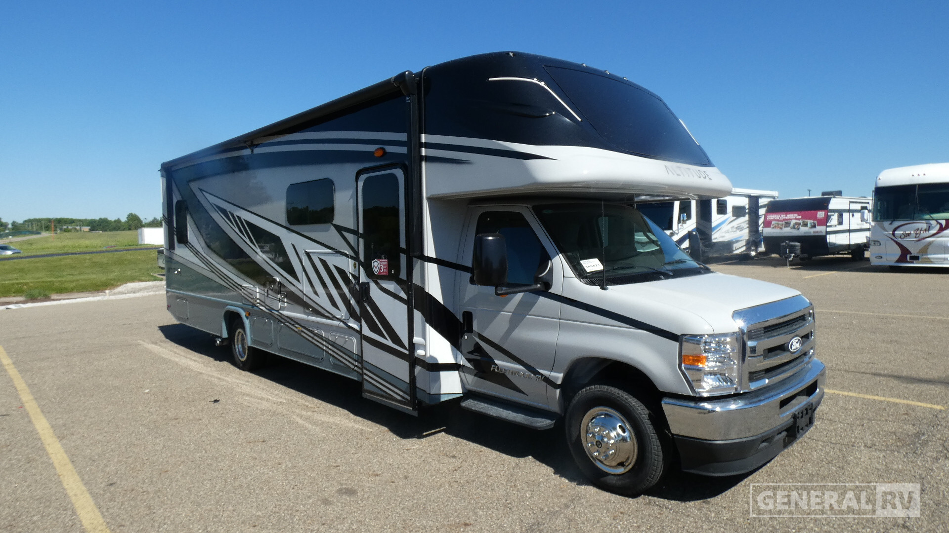 2026 Fleetwood ALTITUDE 29H in north canton OH