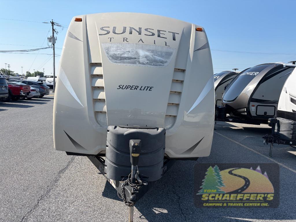 2017 Crossroads Rv Sunset Trail Super Lite ST320BH in shoemakersville PA
