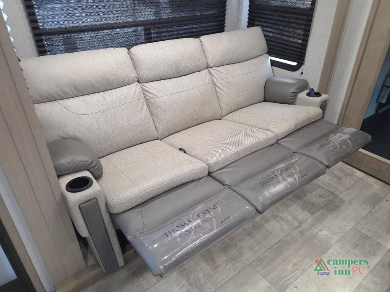 A photo of this 2023 Grand Design Momentum 31G