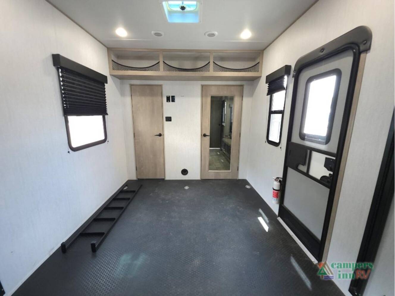 A photo of this 2023 Grand Design Momentum 31G