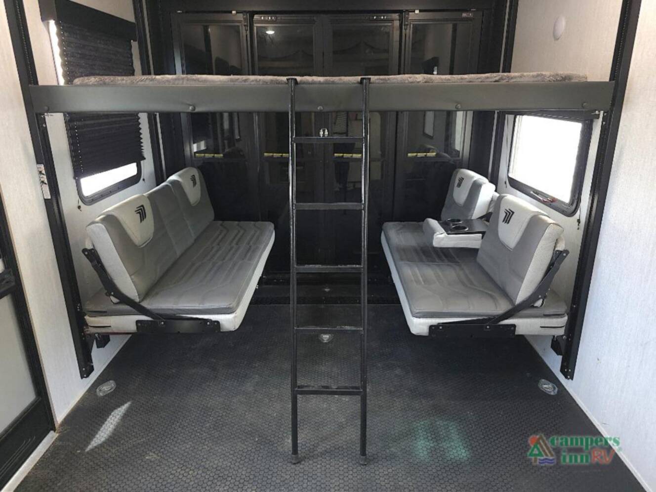 A photo of this 2023 Grand Design Momentum 31G