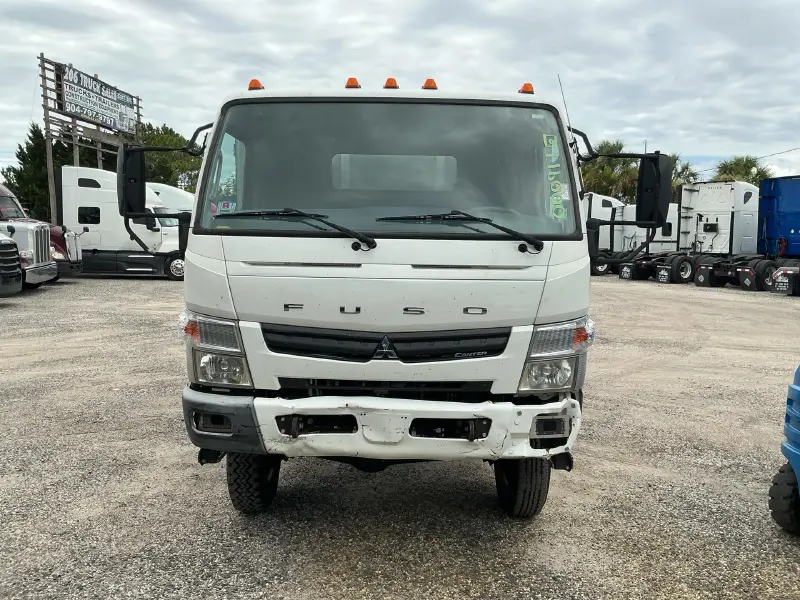 2014 Mitsubishi FGB72S