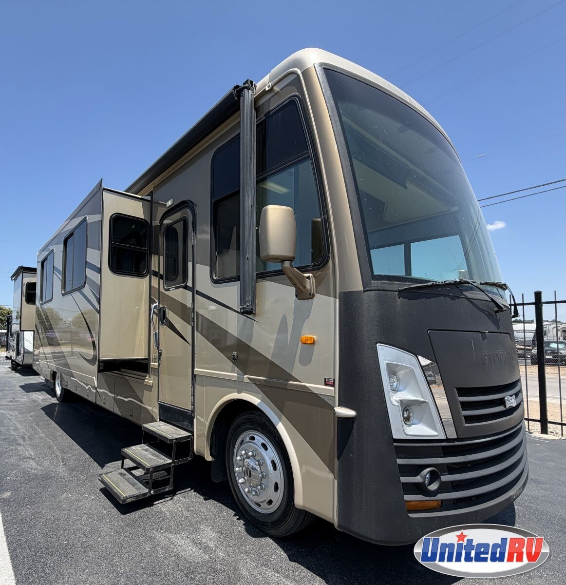2008 Newmar NEWMAR GRAND STAR 3752 in fort worth TX