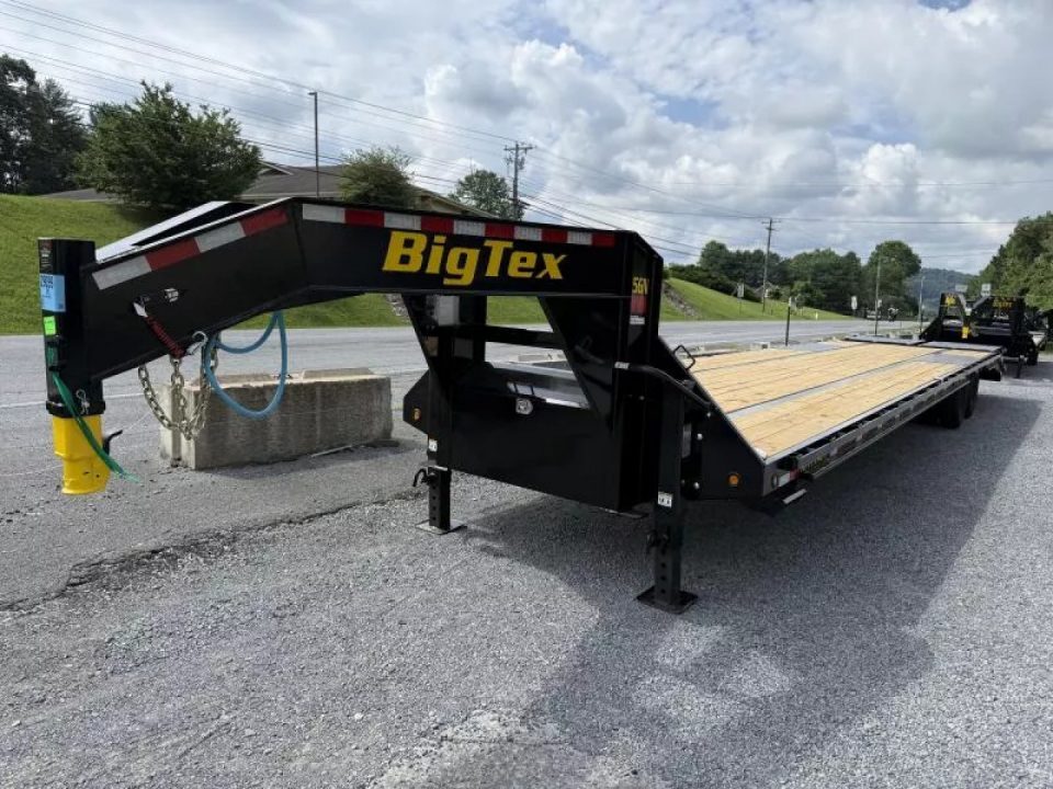 2026 Big Tex Trailers 25GN 102" x 25 + 5 Gooseneck in Unicoi, TN
