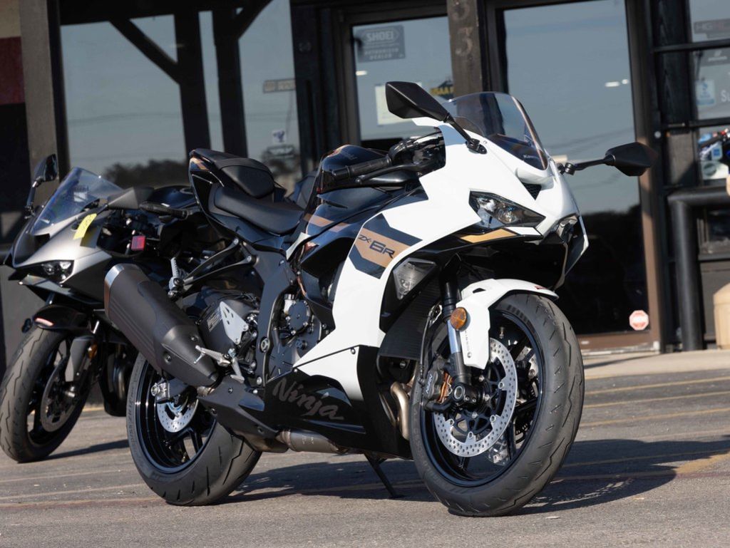 White Kawasaki Ninja ZX-6R Motorcycles For Sale in Texas - Cycle