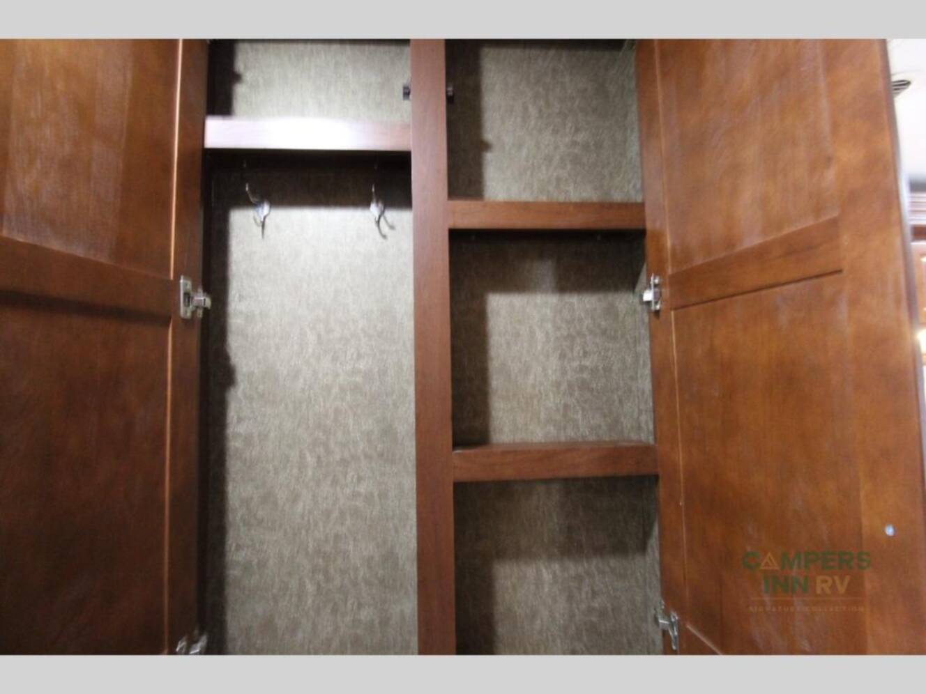 A photo of this 2015 Thor Motor Coach Palazzo 33.2