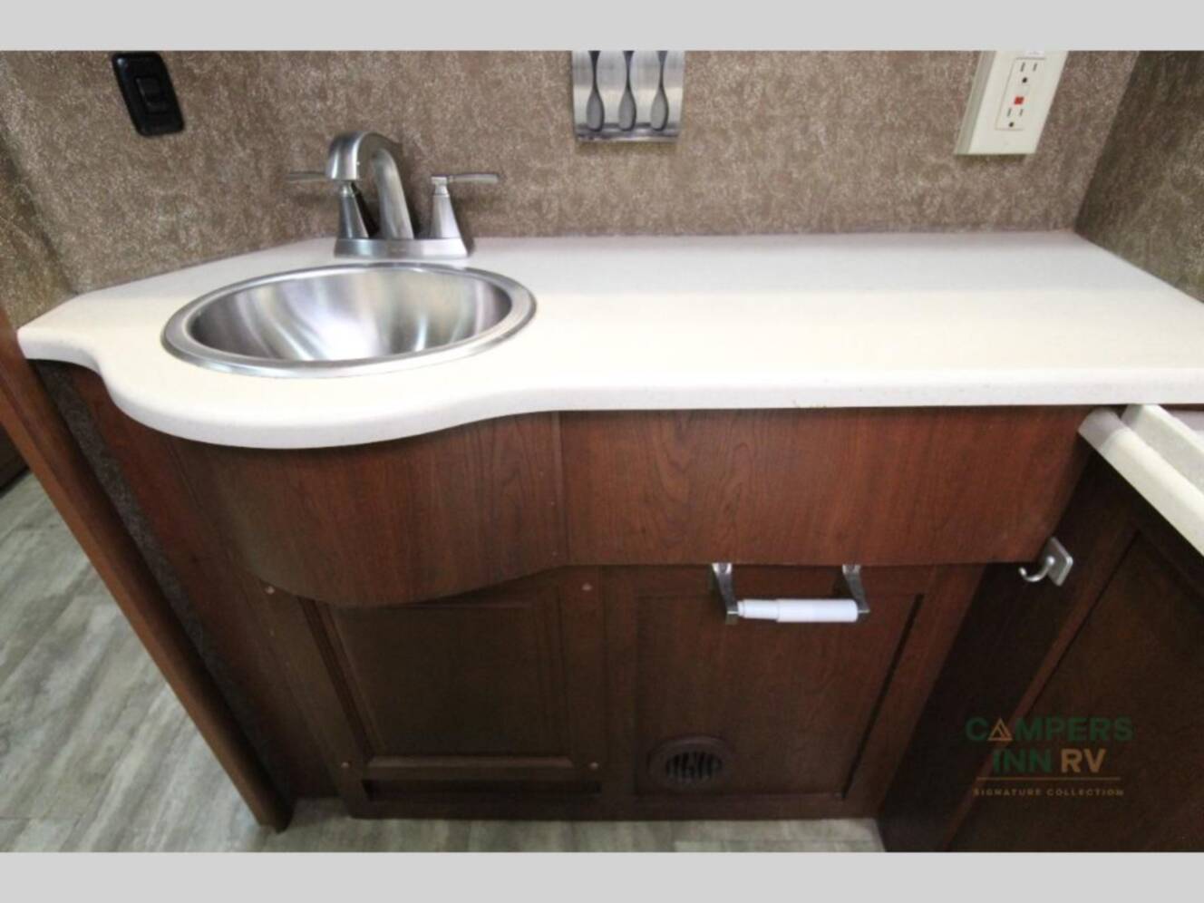 A photo of this 2015 Thor Motor Coach Palazzo 33.2