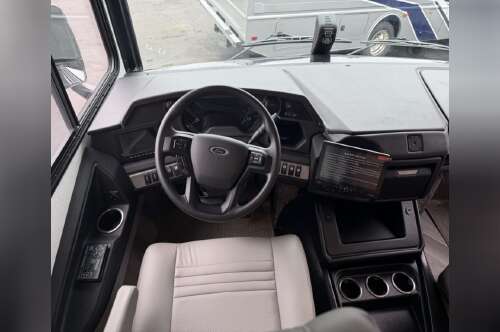 2026 Fleetwood BOUNDER 35GL in san diego CA