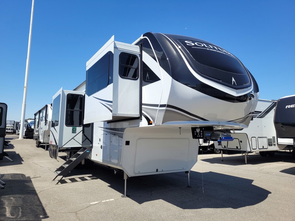 2026 Grand Design Solitude 380FL in bakersfield CA