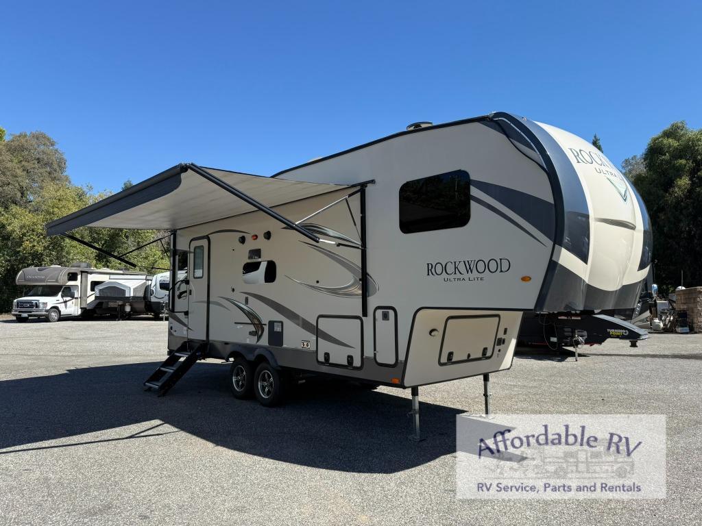 FOREST RIVER ROCKWOOD ULTRA LITE Fifth Wheels for sale - RVT