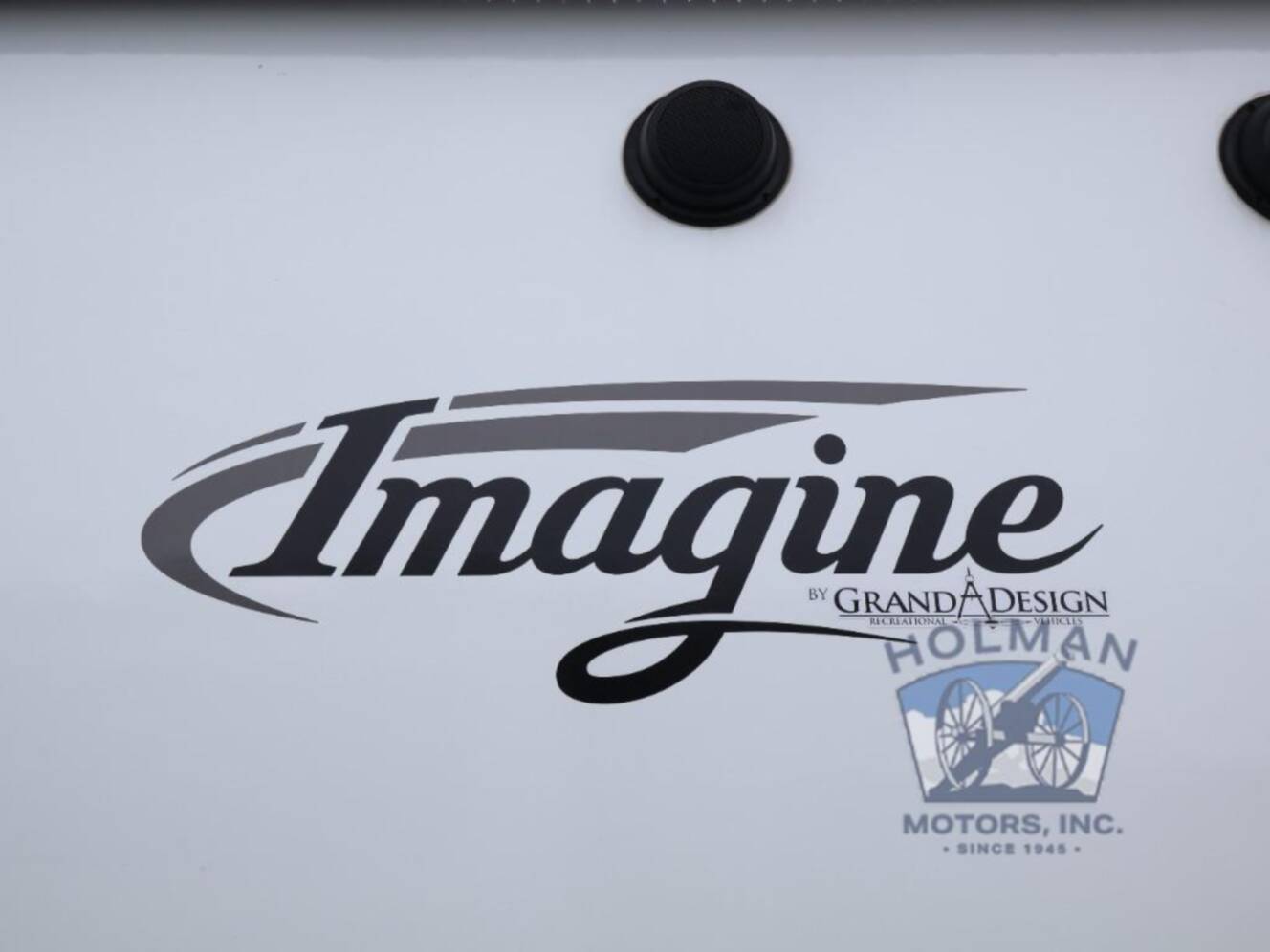 A photo of this 2022 Grand Design Imagine 3250BH