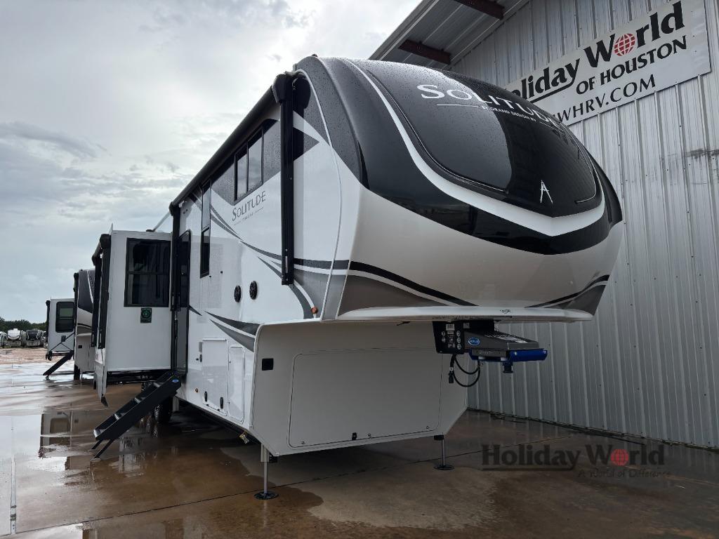 2027 Grand Design Solitude 414LJMJ in katy TX