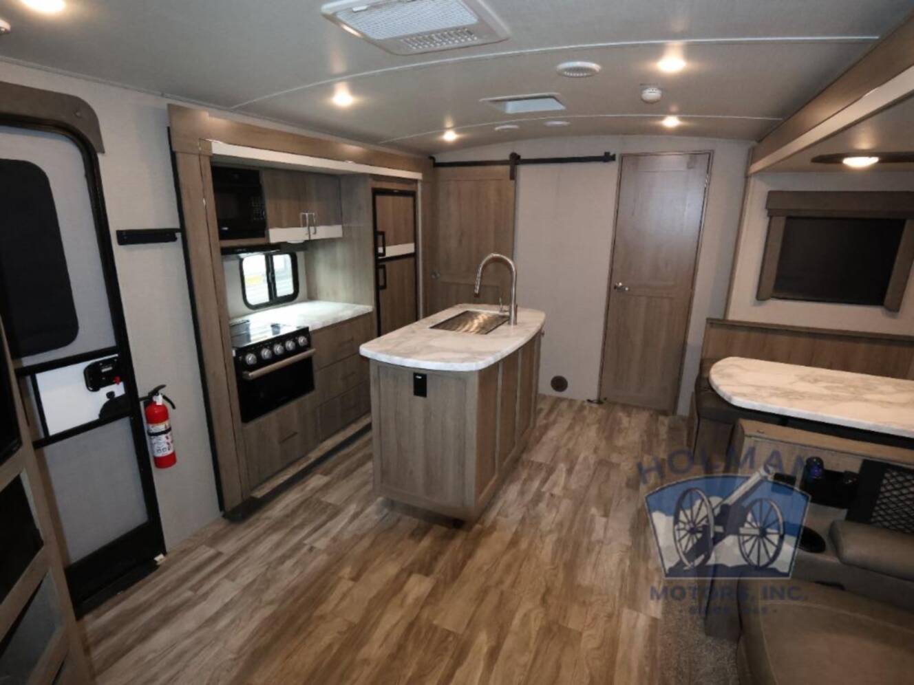 A photo of this 2022 Grand Design Imagine 3250BH