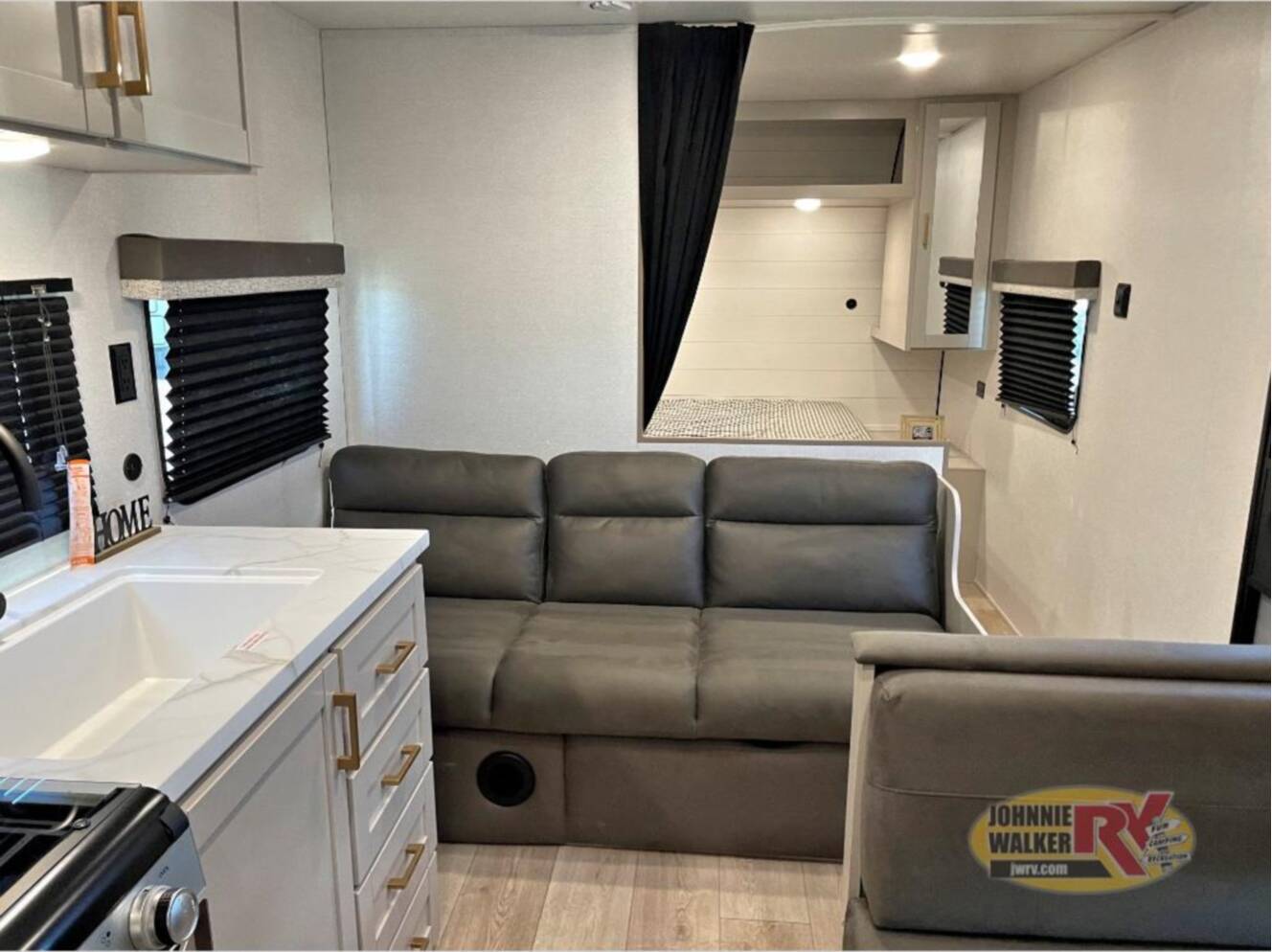 A photo of this 2027 Jayco Jay Flight SLX 260BHW