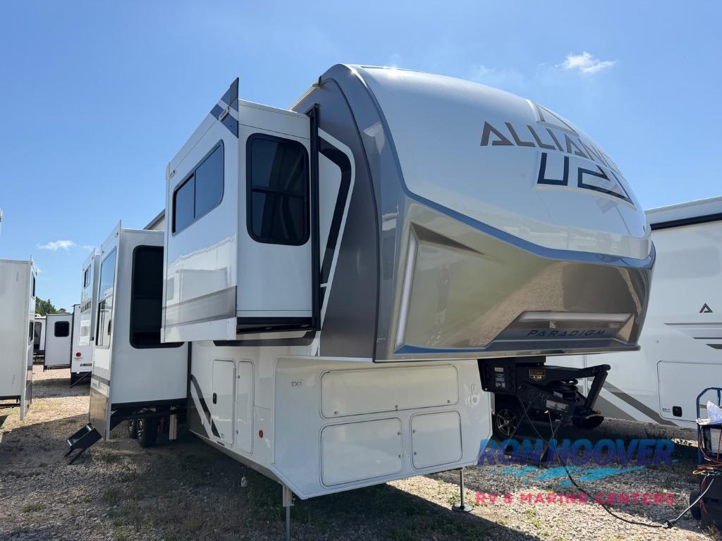 2027 Alliance Rv Paradigm 385FL in north willis TX