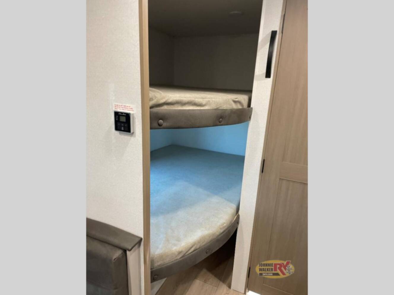 A photo of this 2027 Jayco Jay Flight SLX 260BHW