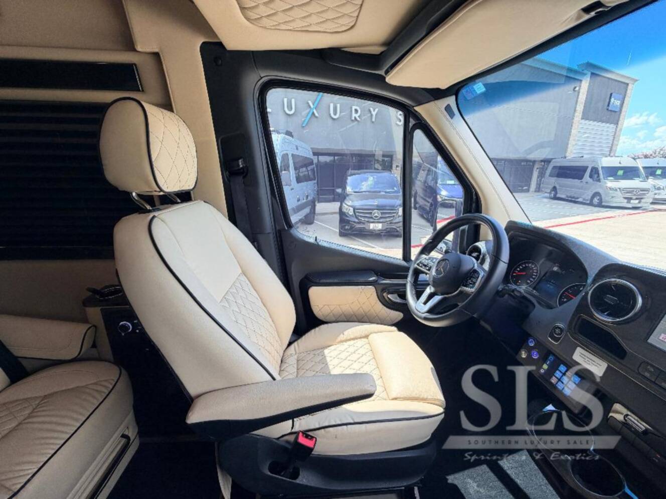A photo of this 2024 Midwest Automotive Designs Luxe Cruiser D4