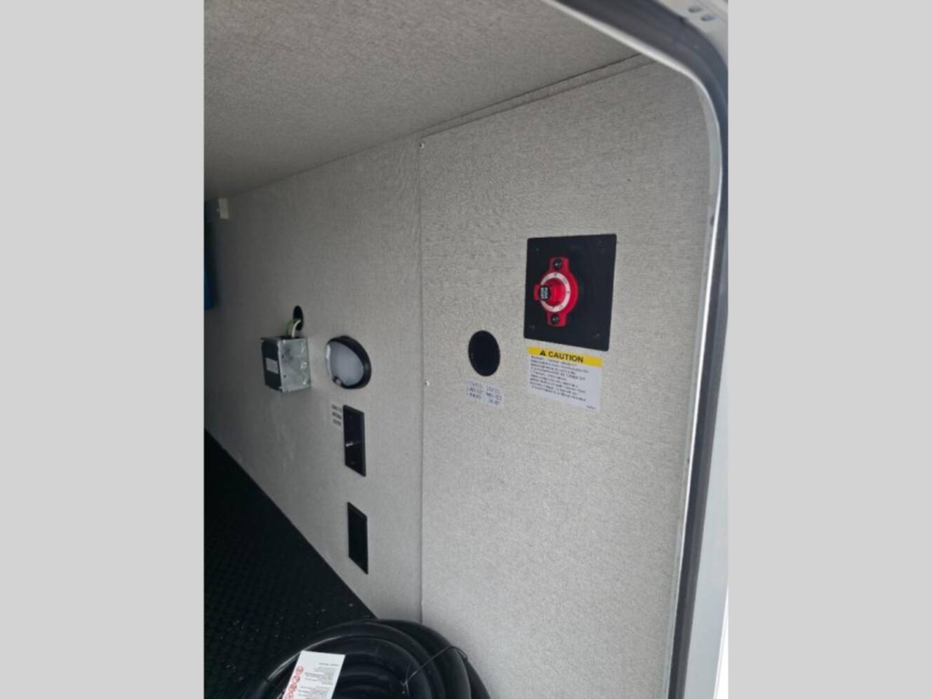 A photo of this 2027 Jayco Eagle 312BHOK