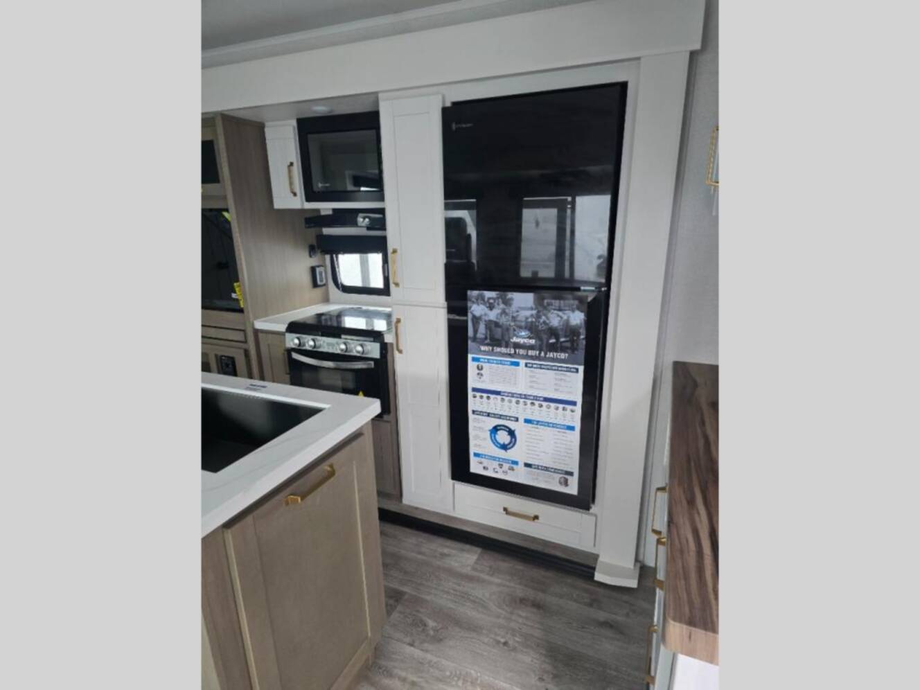 A photo of this 2027 Jayco Eagle 312BHOK