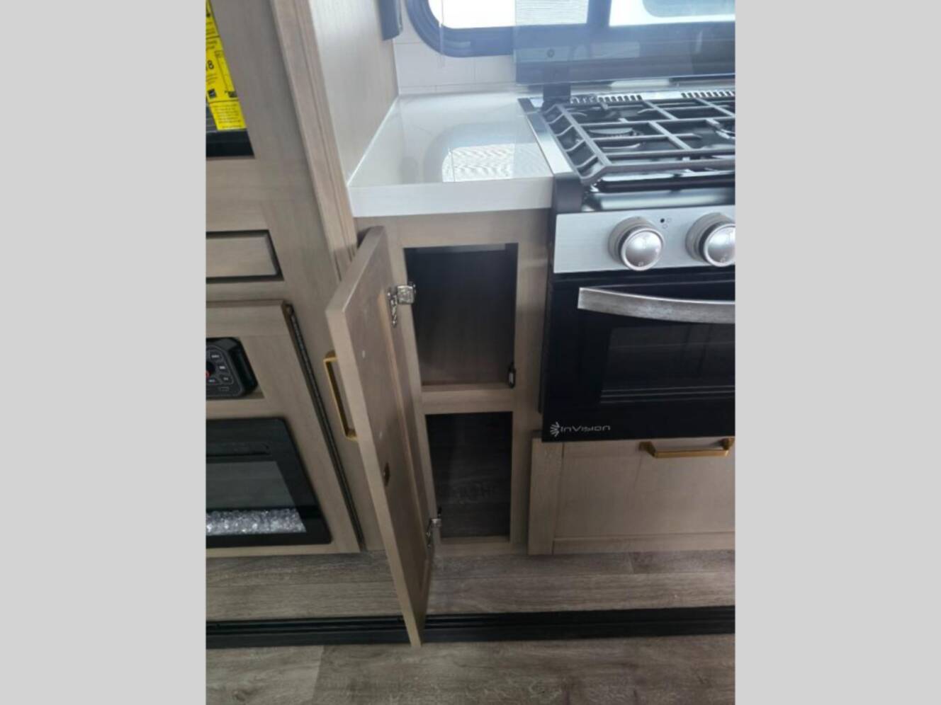 A photo of this 2027 Jayco Eagle 312BHOK