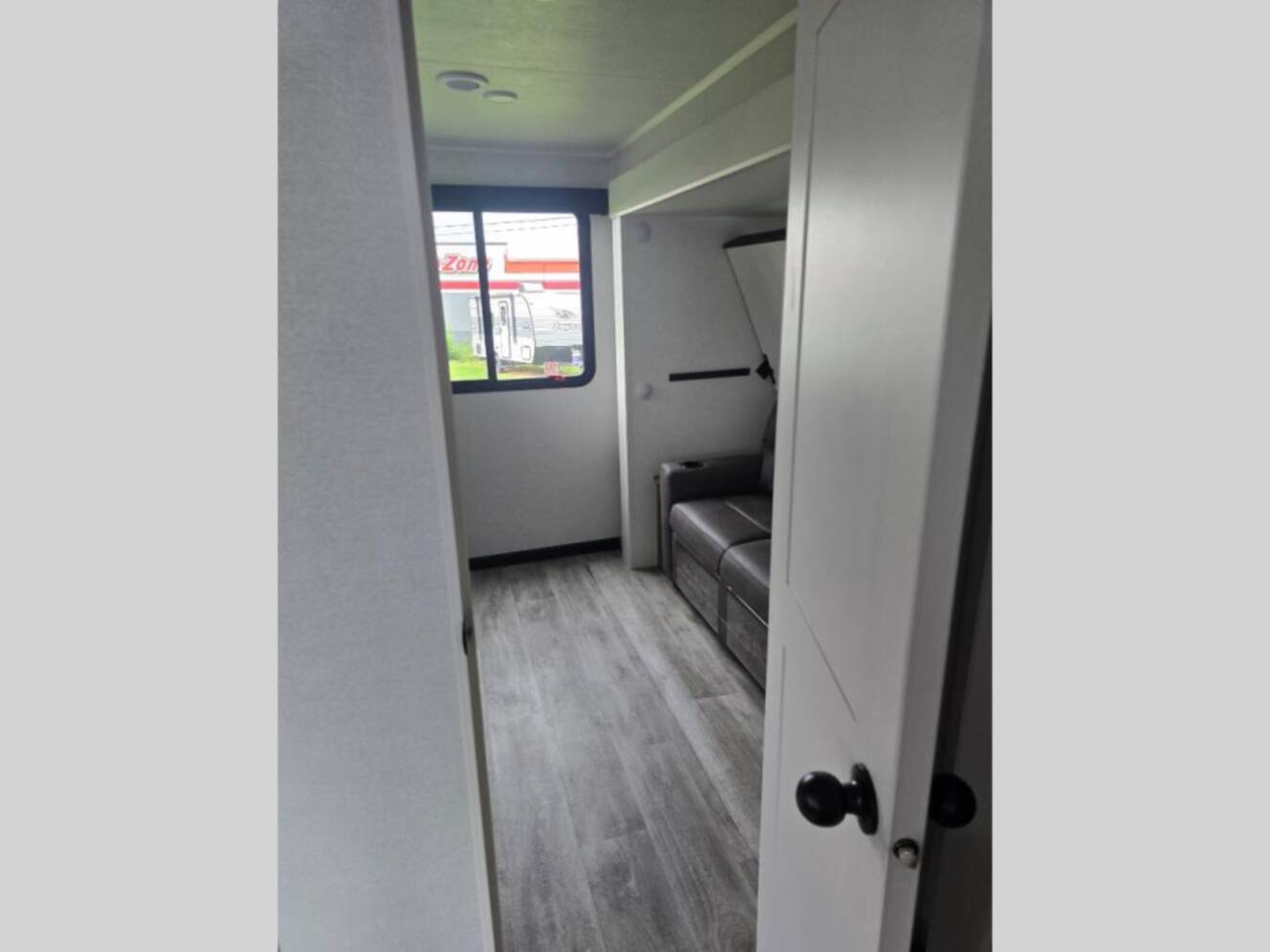 A photo of this 2027 Jayco Eagle 312BHOK