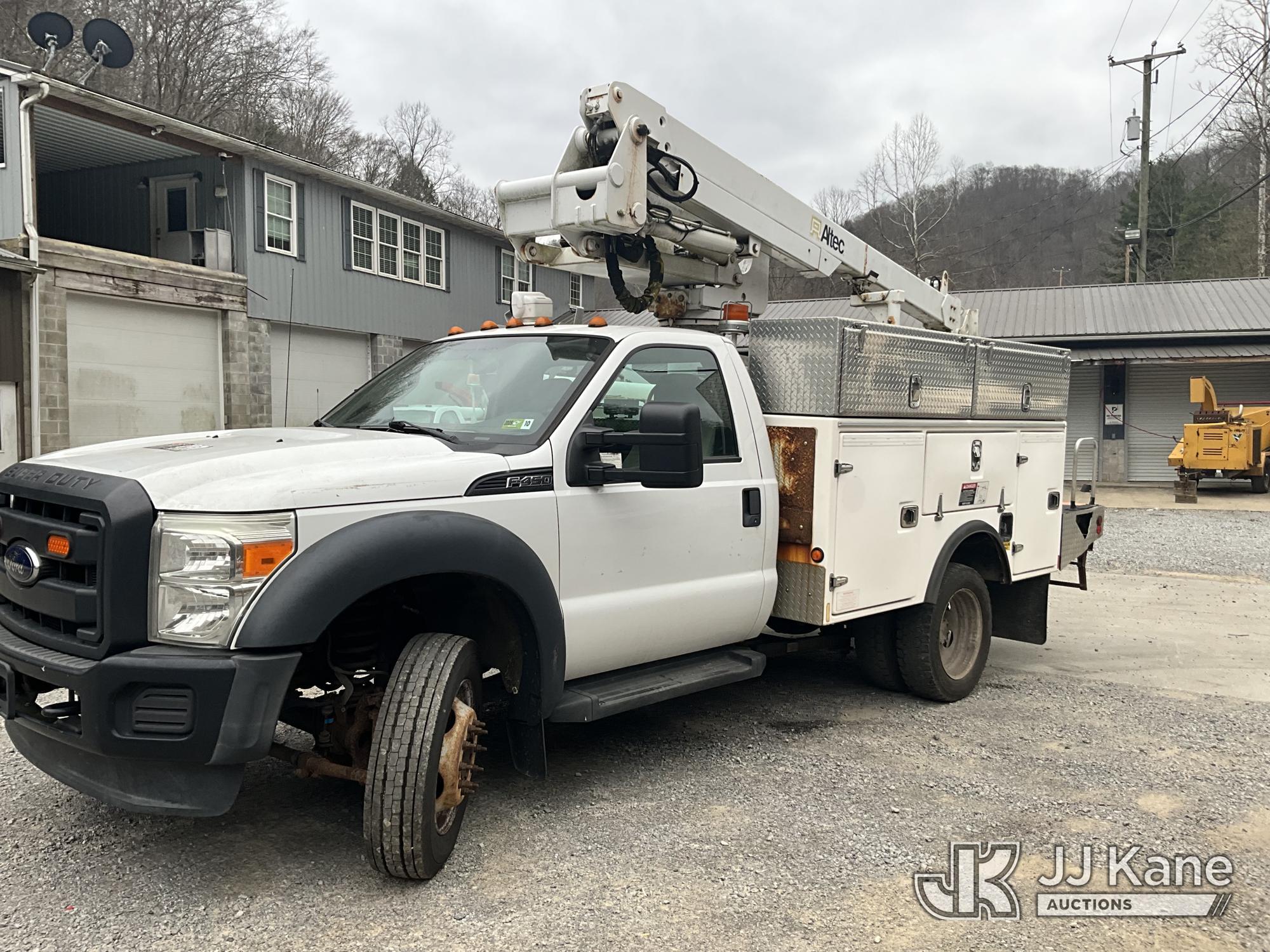 2015 FORD F450 2WD in Hanover, WV