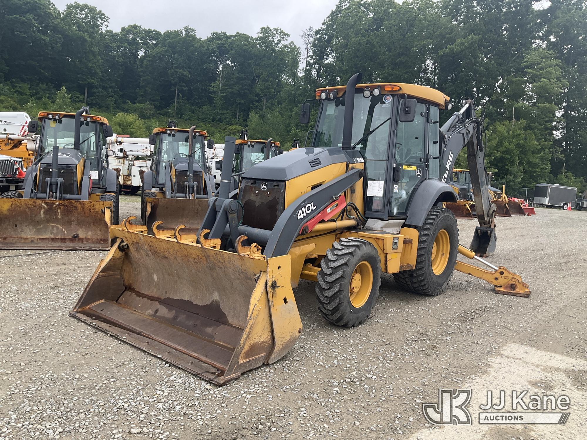 2017 John Deere 410L 4x4 in Shrewsbury, MA