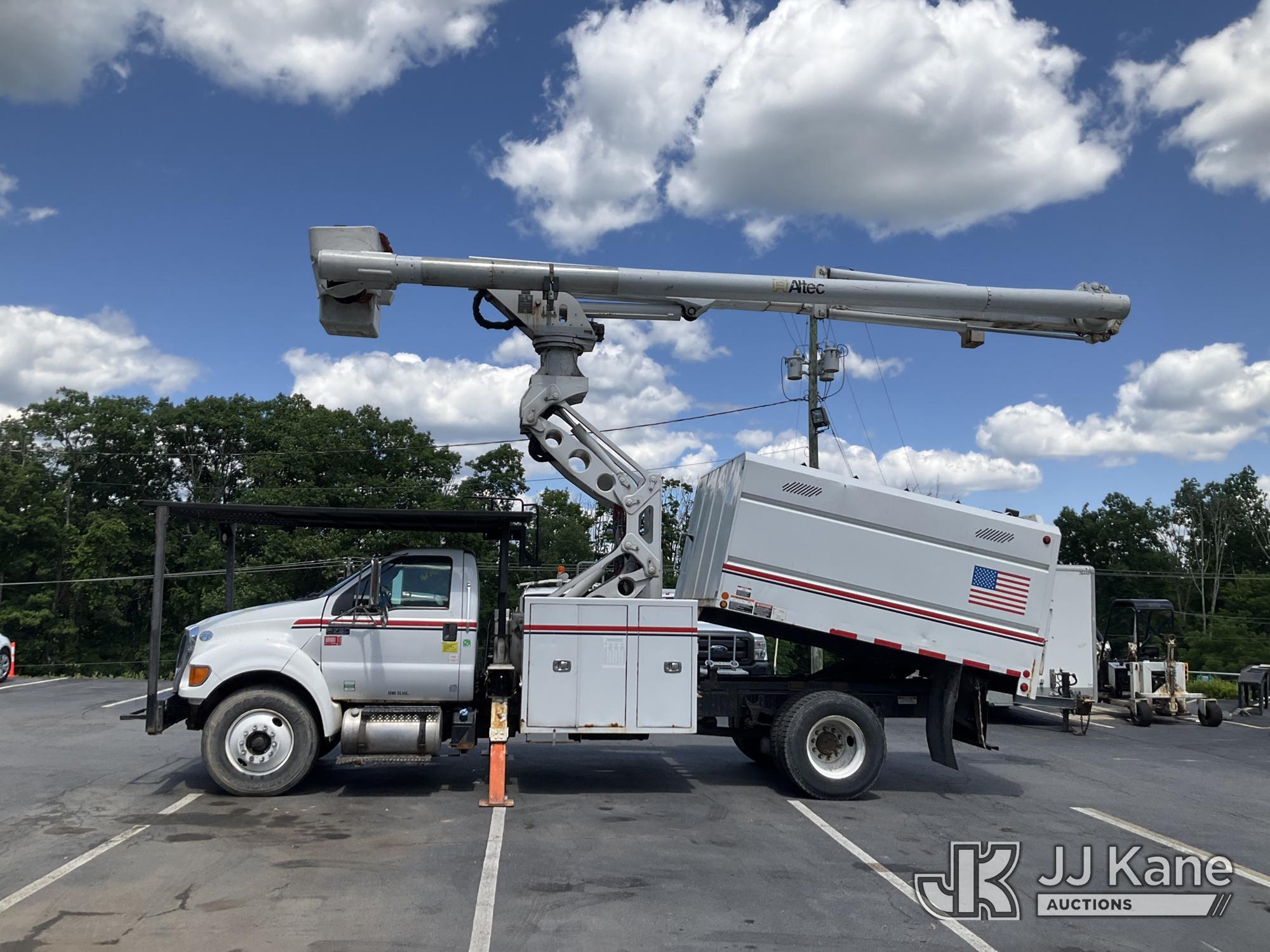 2015 Ford F750 in Branchville, NJ