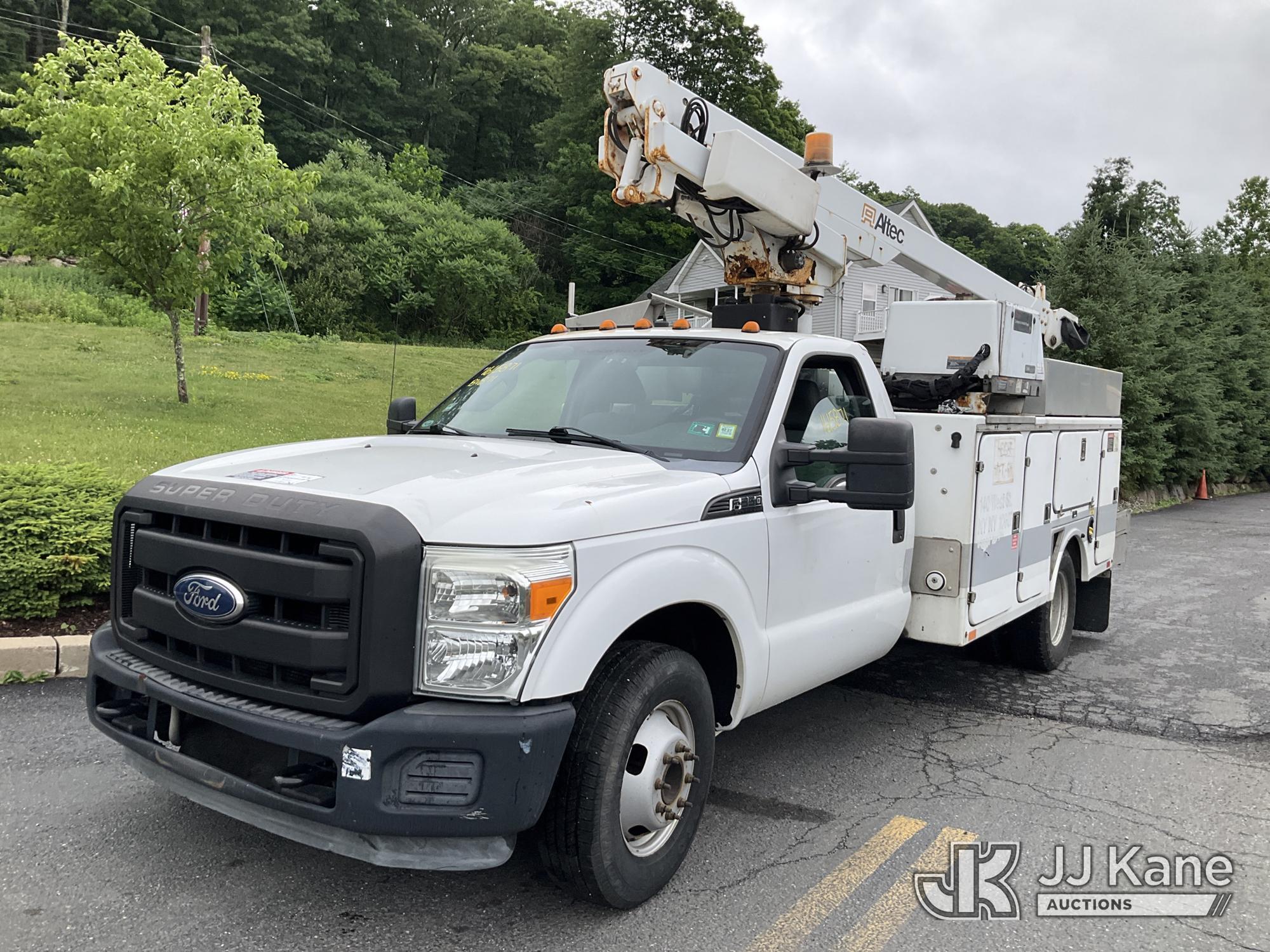 2012 Ford F350 in Branchville, NJ