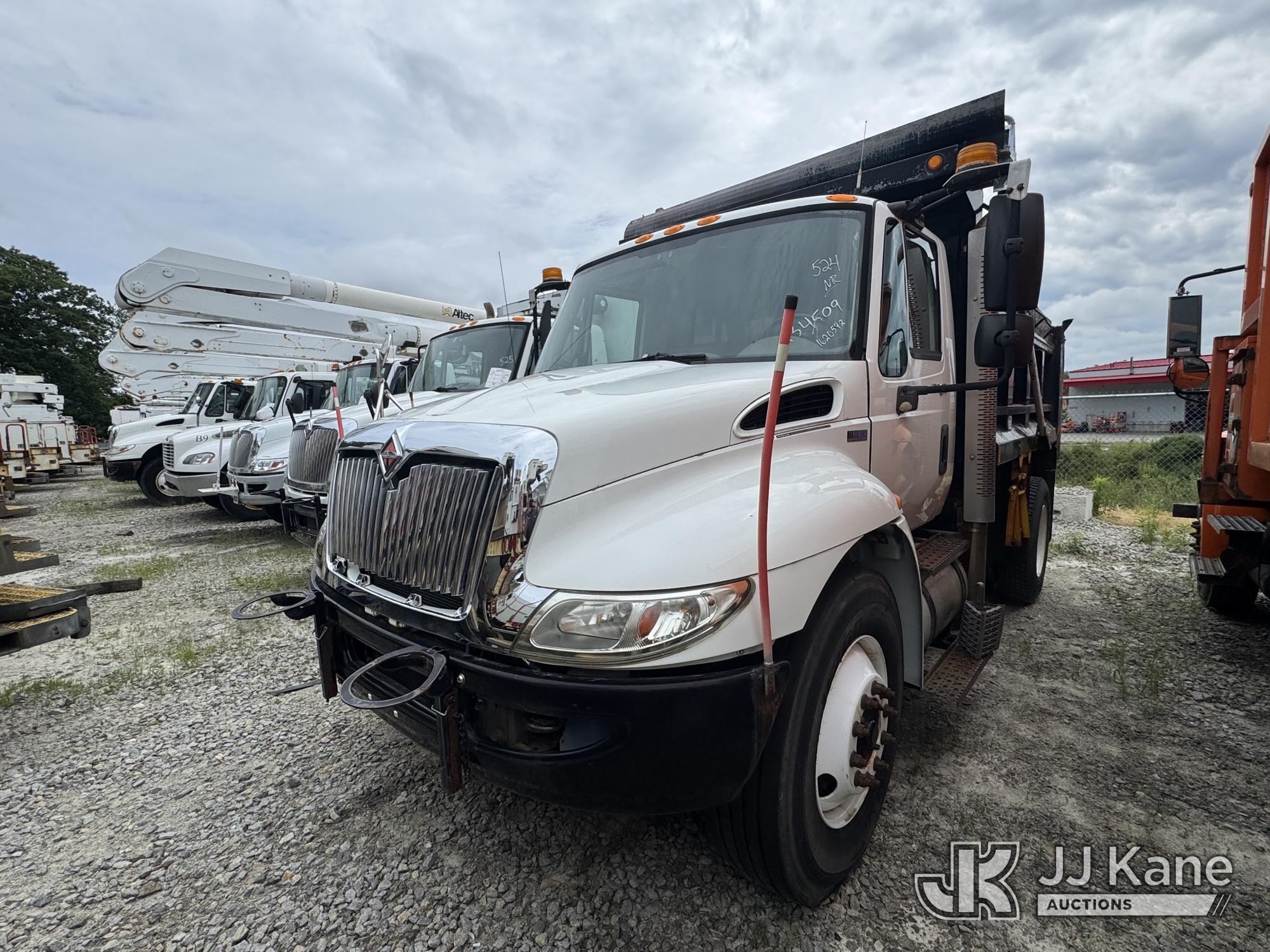 2013 International DuraStar 4300 in Shrewsbury, MA