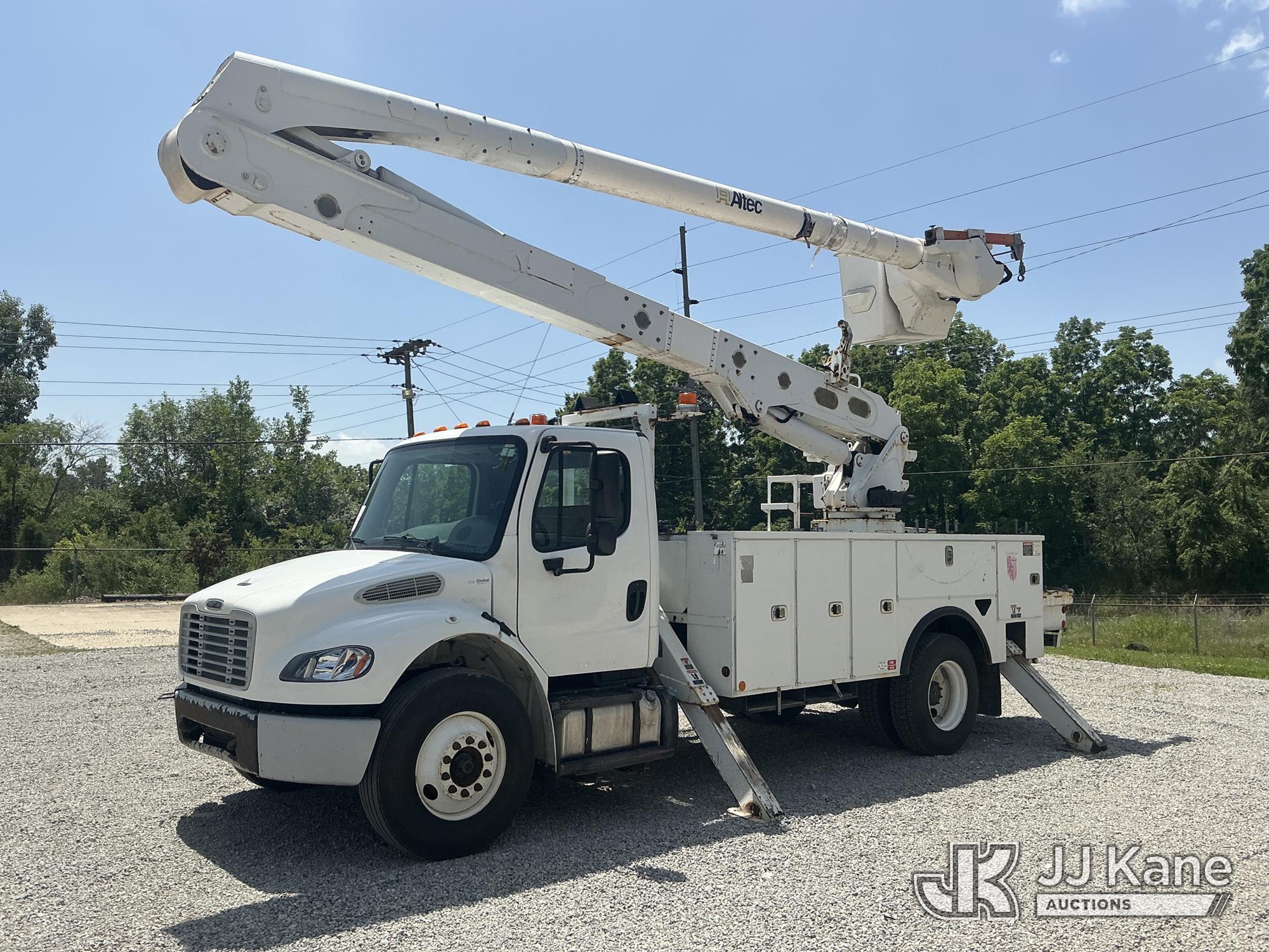 2015 FREIGHTLINER BUSINESS CLASS M2 106 in Fort Wayne, IN