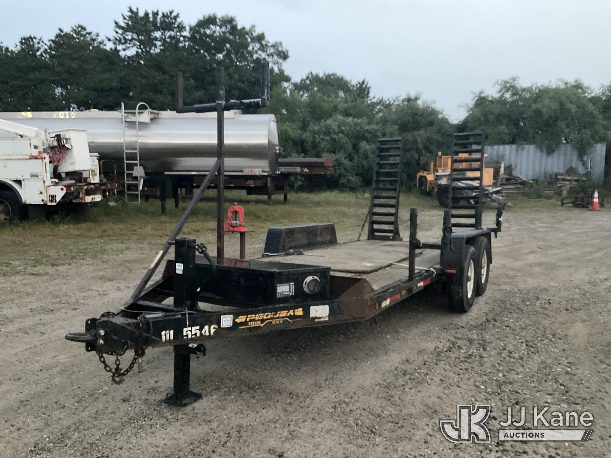 2015 PEQUEA Trailer in Bellport, NY