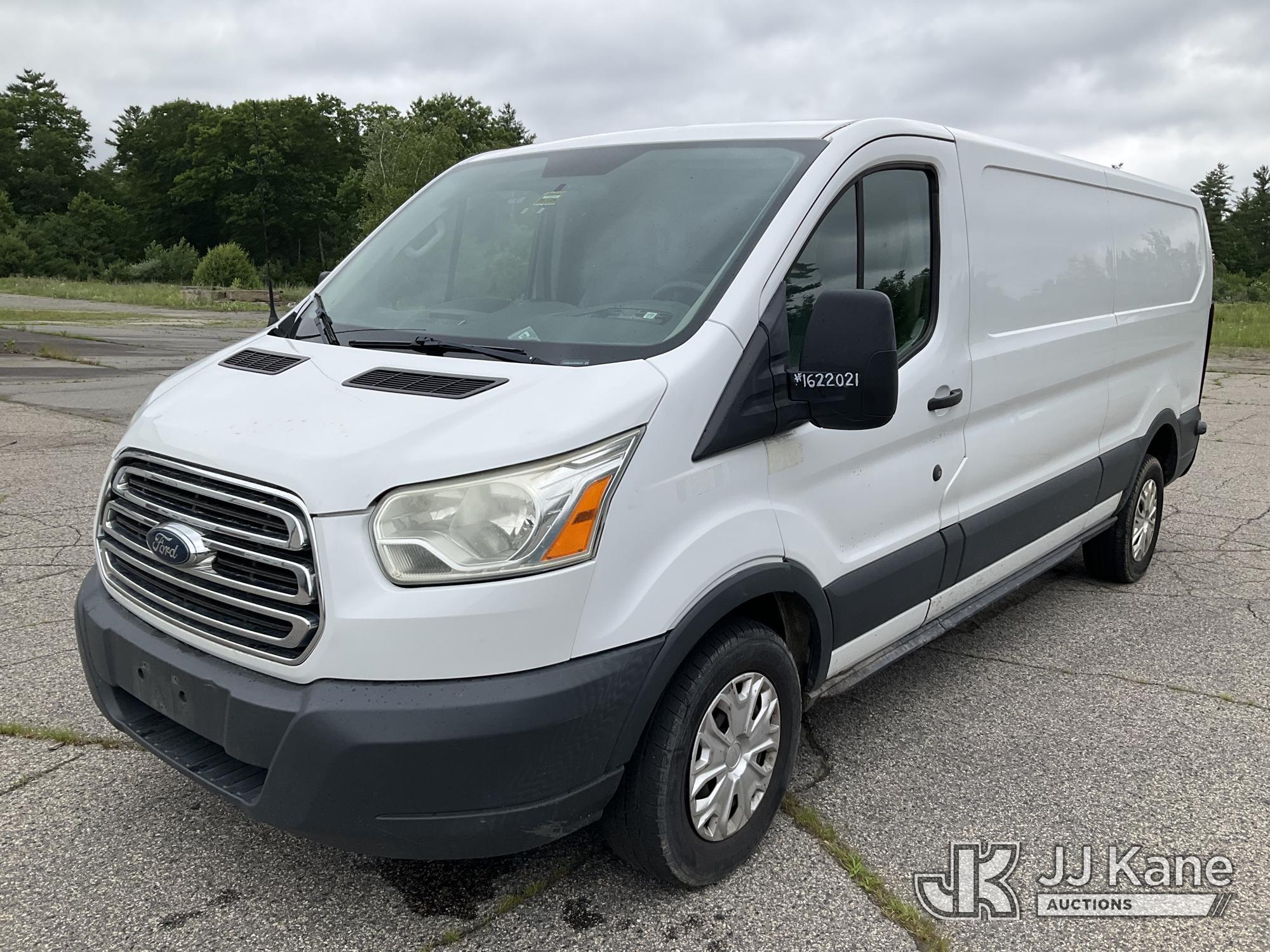 2015 FORD TRANSIT 250 in Wells, ME
