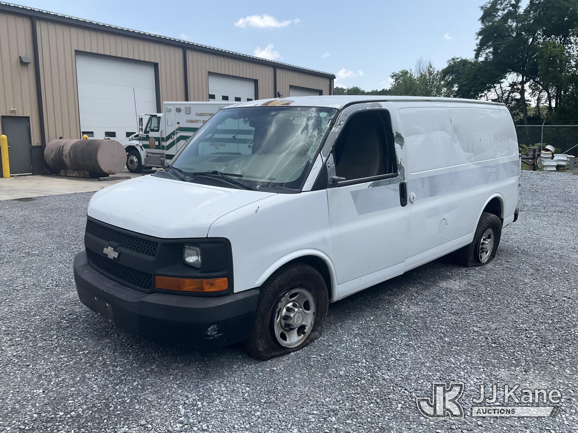 2011 CHEVROLET Express in Hagerstown, MD