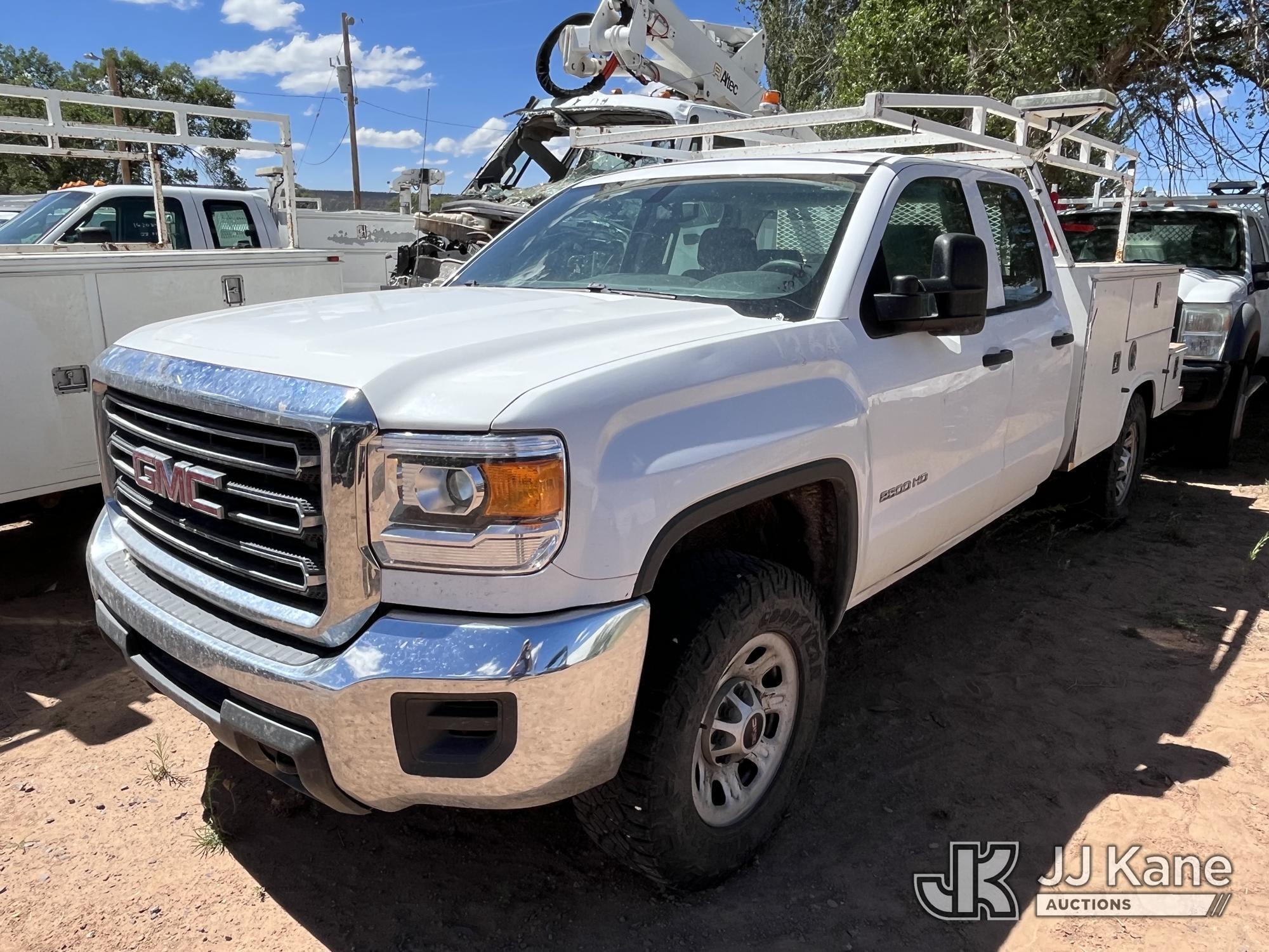 2015 GMC Sierra 2500HD 4x4 in Fort Defiance, AZ