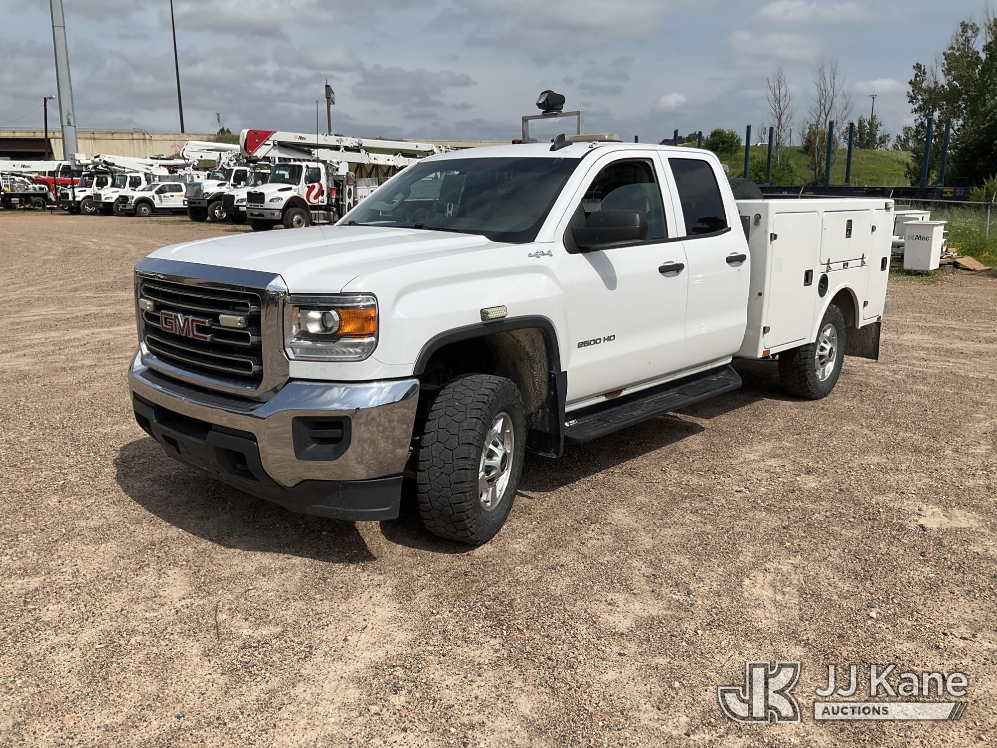2016 GMC Sierra 2500HD in Shakopee, MN