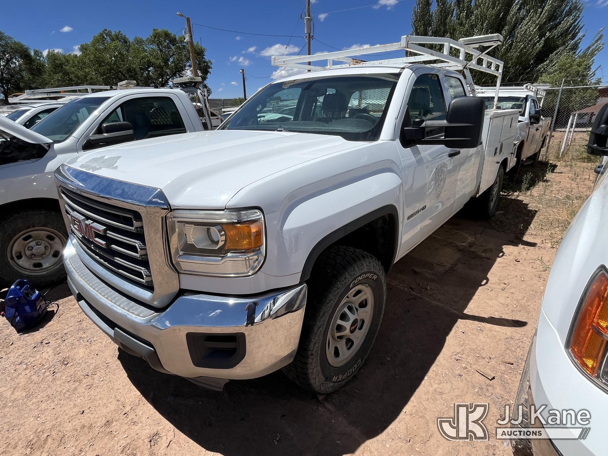 2015 GMC Sierra 2500HD 4x4 in Fort Defiance, AZ