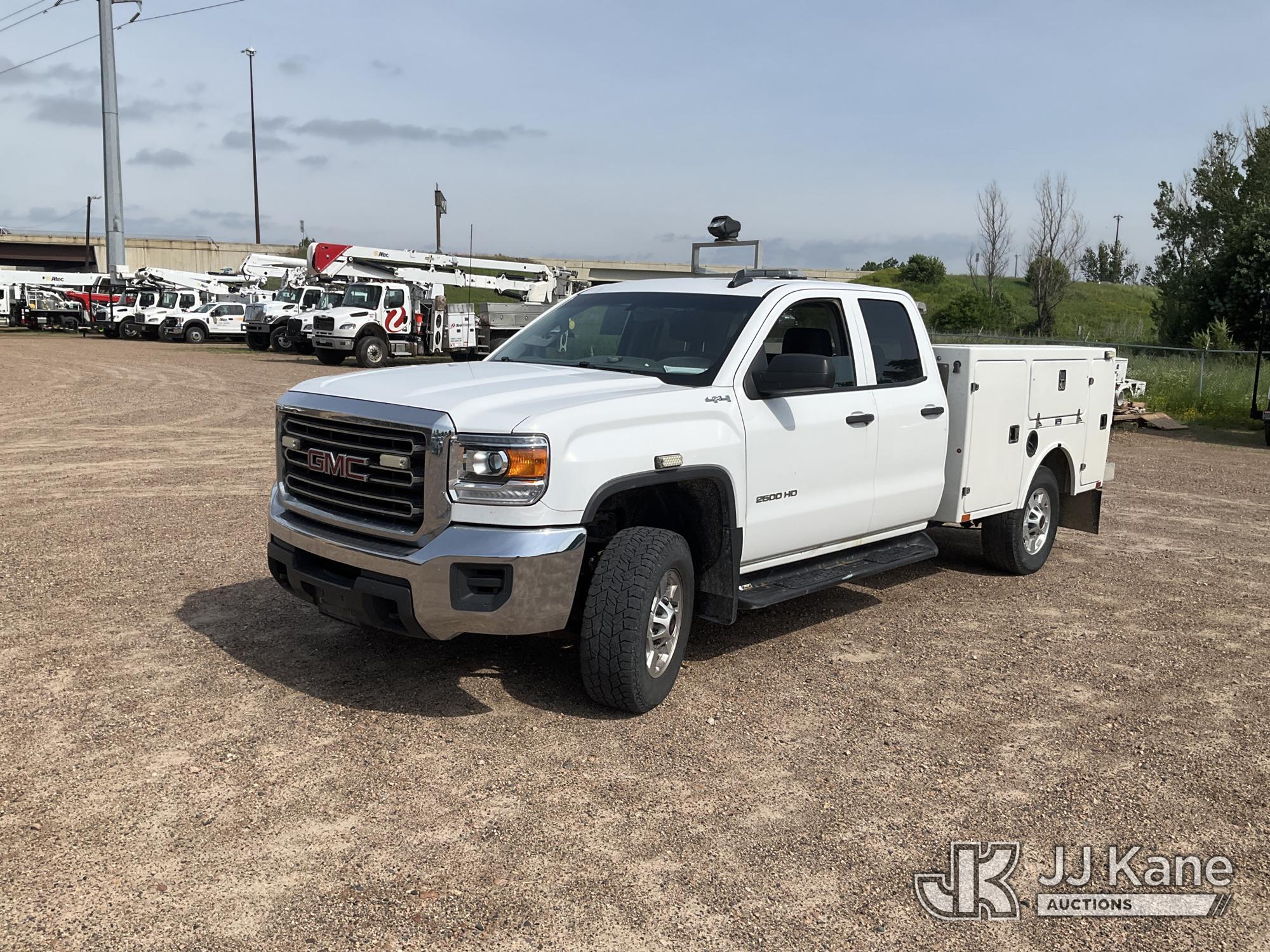 2016 GMC Sierra 2500HD in Shakopee, MN