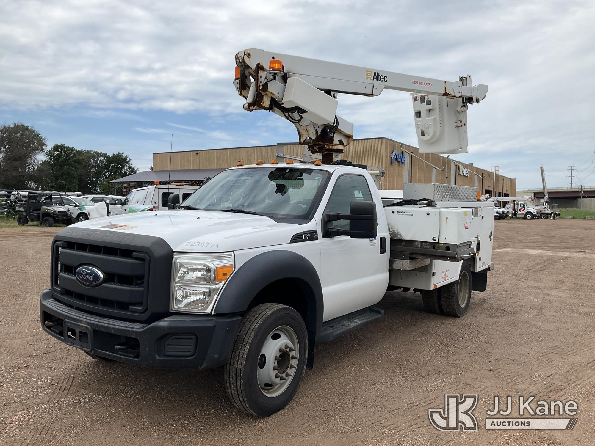 2013 FORD F450 in Shakopee, MN