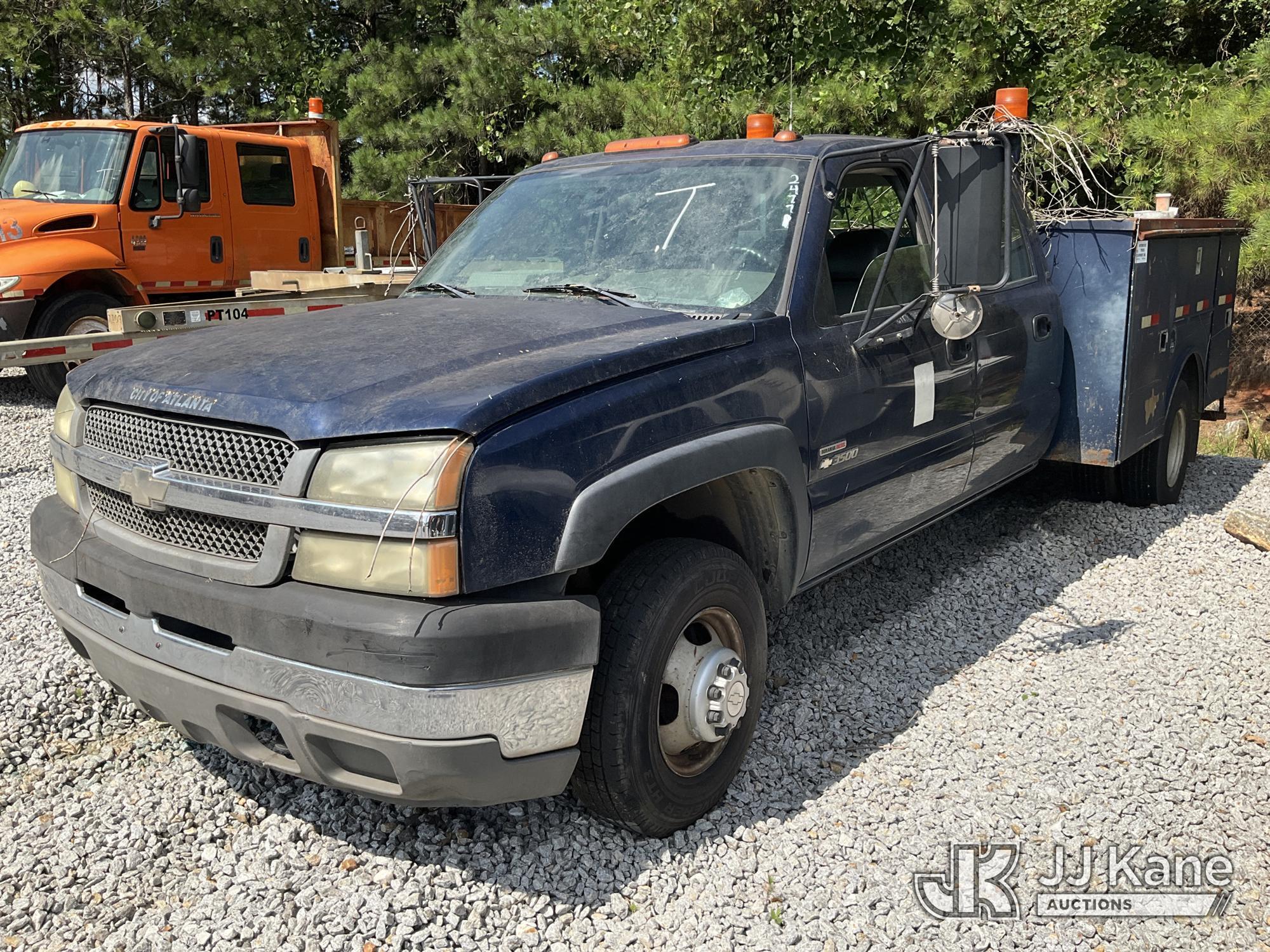 2004 Chevrolet Silverado 3500 in Villa Rica, GA