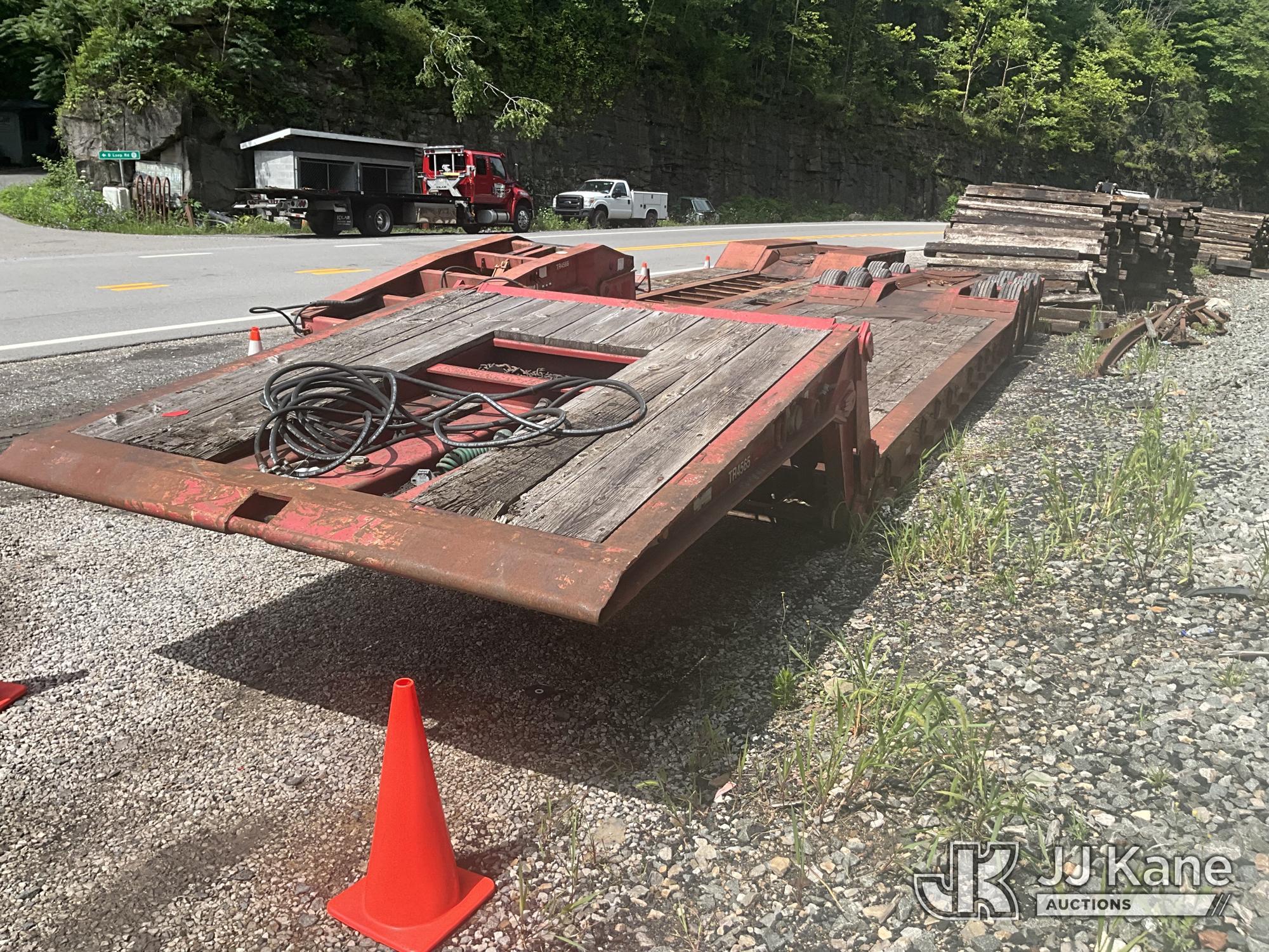 1999 Load King Trailer in Hanover, WV