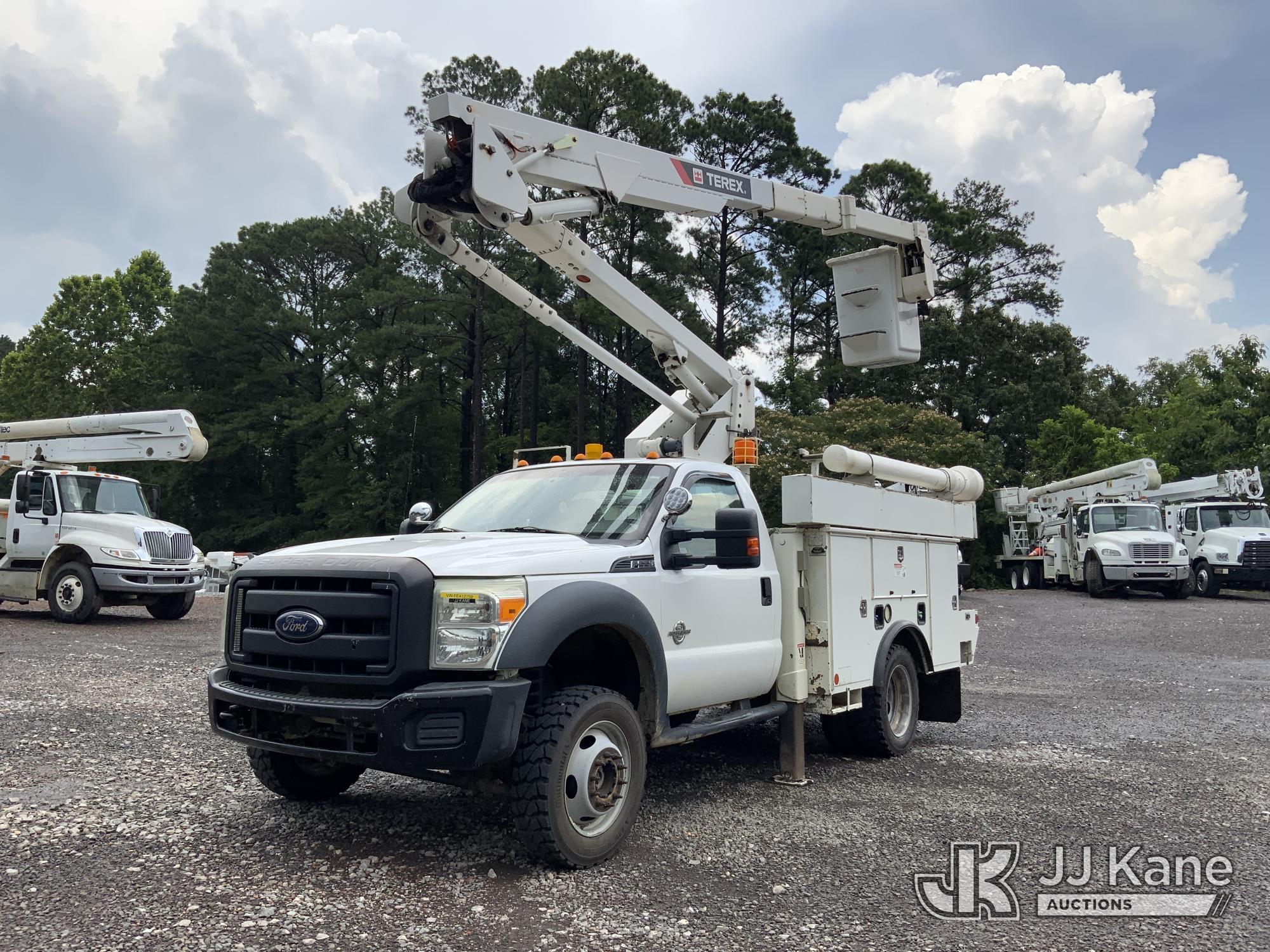 2015 FORD F550 in Graysville, AL