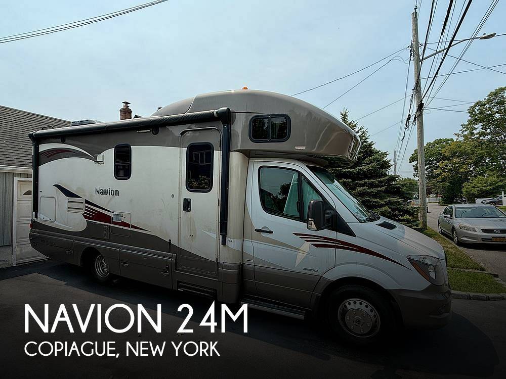 2014 Itasca Navion 24M in copiague NY