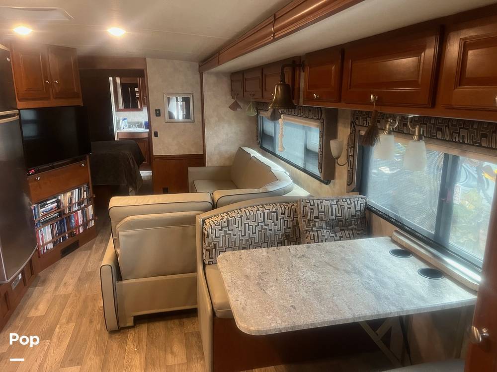 2018 Winnebago Sunstar LX 35F in stuart FL