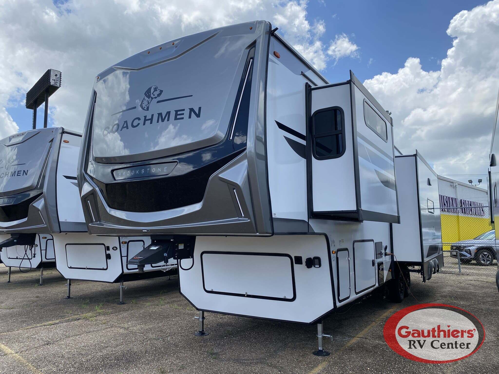 2027 Coachmen BROOKSTONE 290RL in scott LA