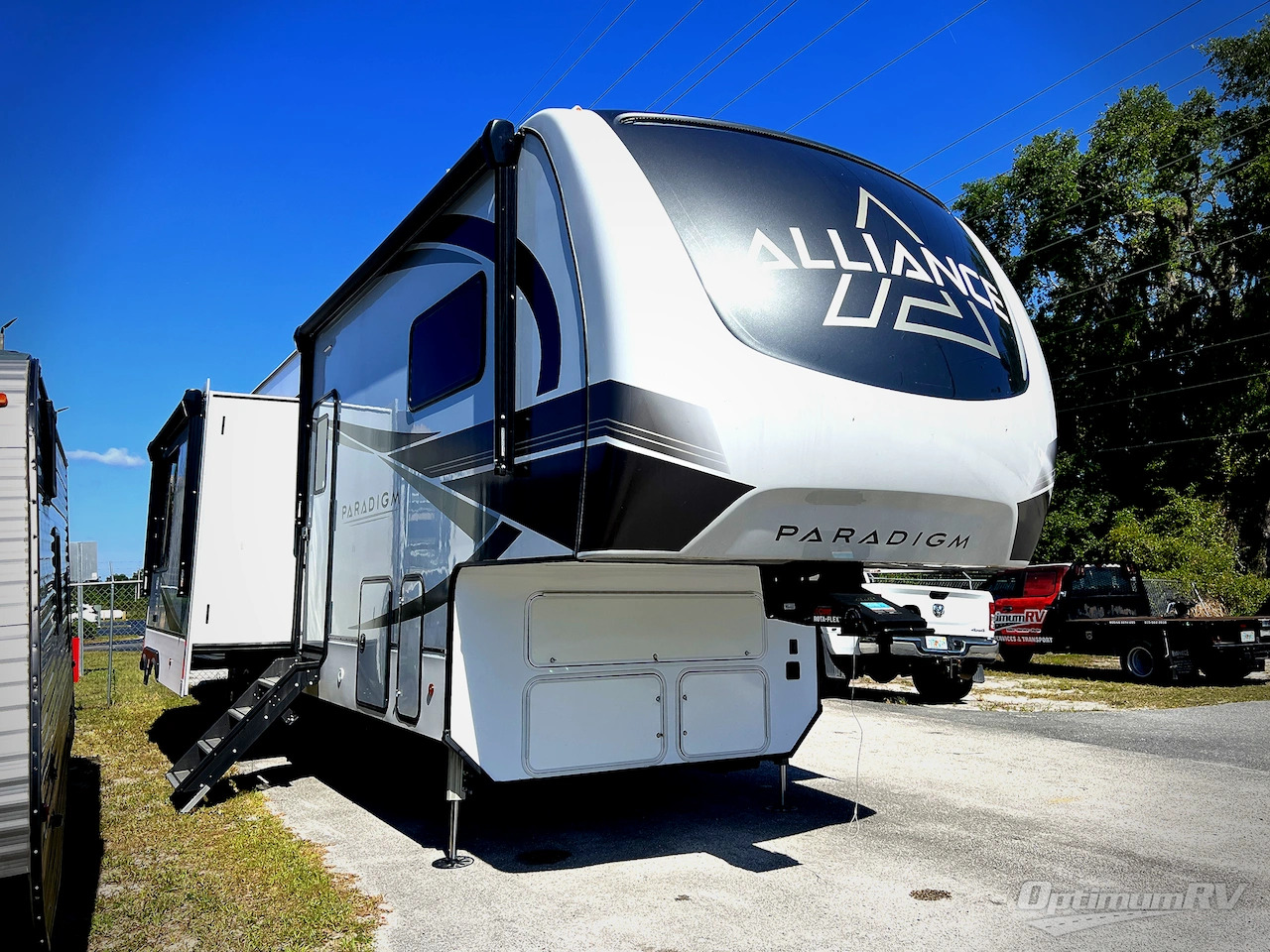 2024 Alliance Rv Paradigm 395DS in bushnell FL