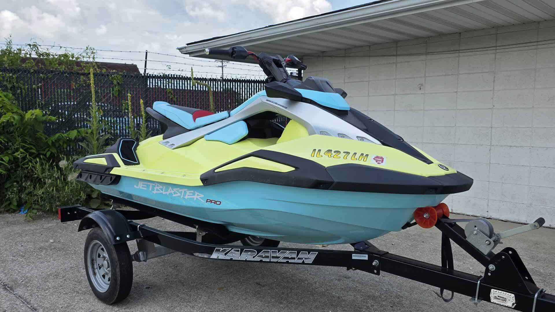 2025 Yamaha JETBLASTER PRO 3-LUNAR YELLOW/MINT PRO 2-UP in Decatur, IL