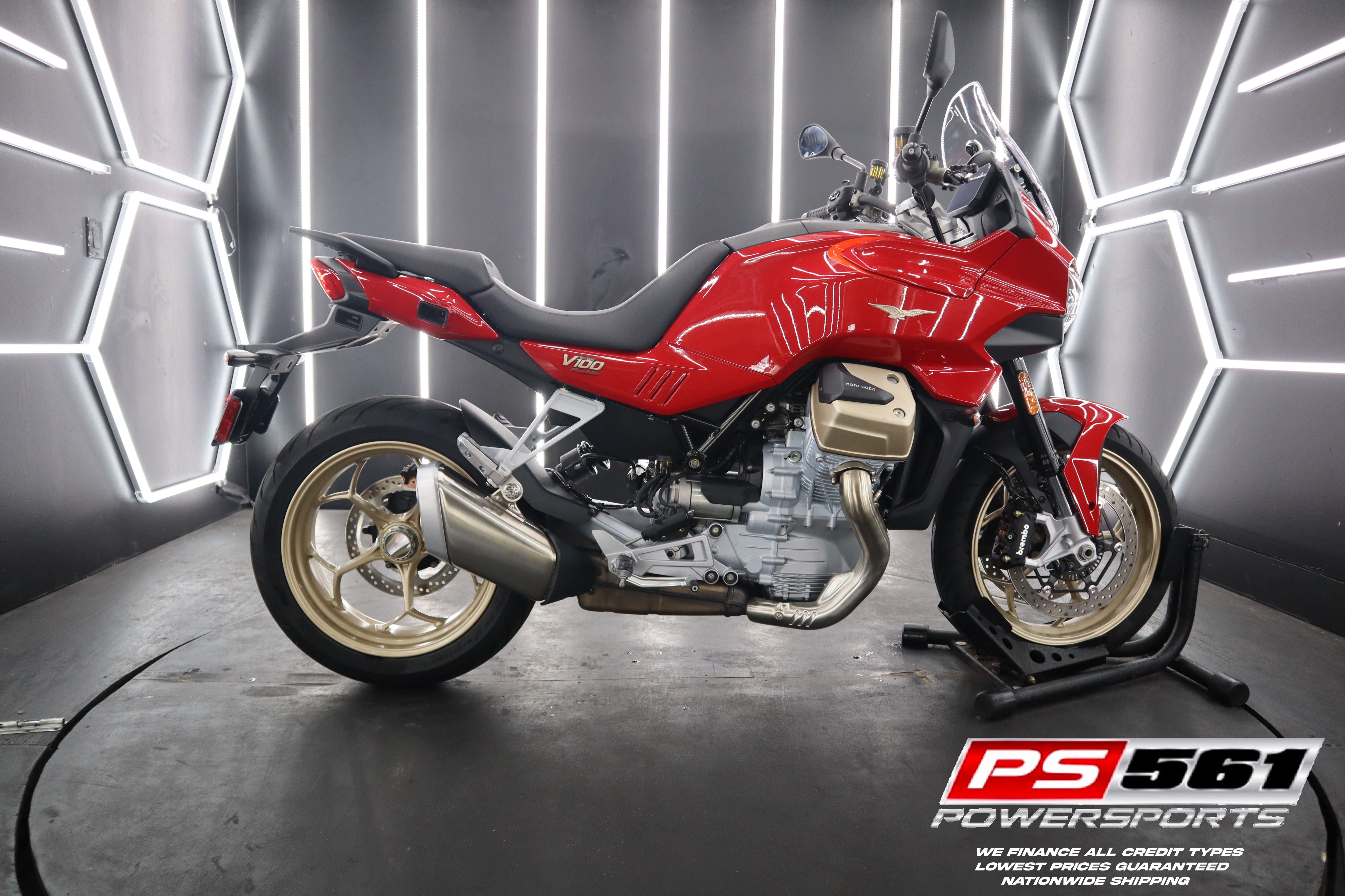 2023 Moto Guzzi V100 Mandello MANDELLO in Lake Park, FL