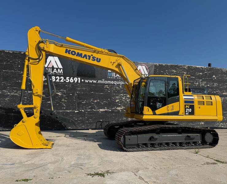 2021 KOMATSU PC210LC-11 in Sutherlin, VA